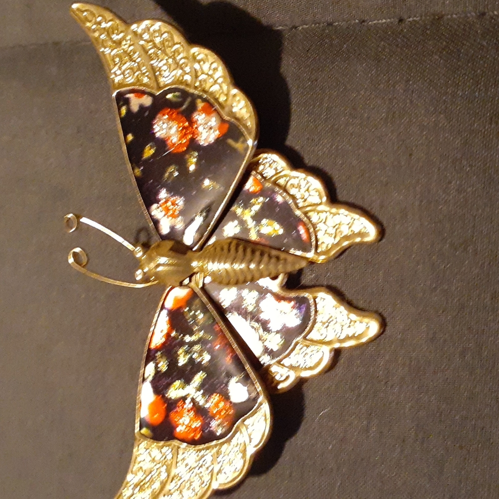 Black / Gold / Red Butterfly Brooch. 2" X 3" (L6 182)